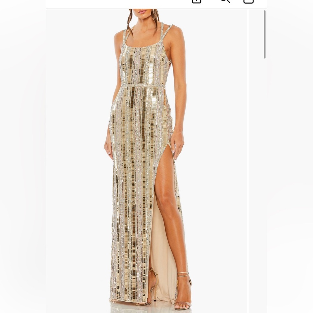NYT Mac Duggal Open Back Embellished Sequin Dress